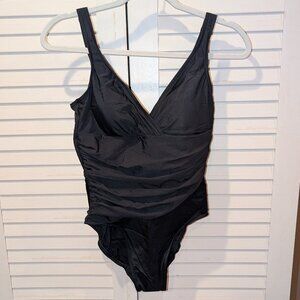 Trimshaper One Piece Solid Black Ruched Swimsuit Size 10